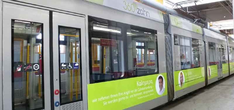 Rheinbahn mit 360gradzahn Bannern